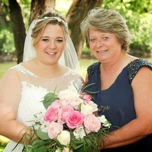 Meet your Posher, Bobbie